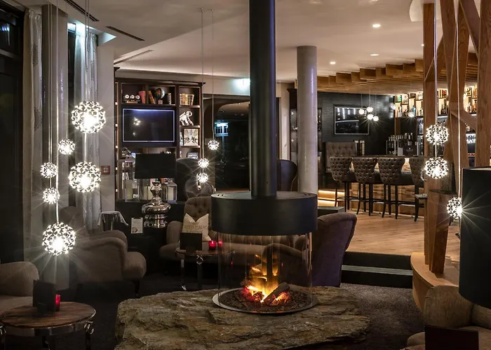 Block Hotel & Living